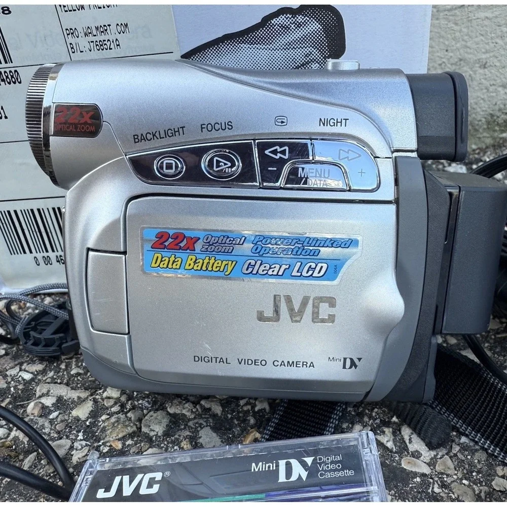 JVC GR-D244U Mini-DV Camcorder Video Camera Open Box Battery Charger Cables More